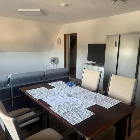 Siebengebirge Ittenbach Apartment *